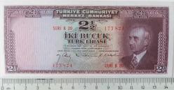 3.EMİSYON 1.TERTİP İNÖNÜ 2,5 İKİ BUÇUK TÜRK LİRASI SERİ B 20 173824 NOLU NATÜREL ÇİL KAĞIT PARA EN NADİRİ