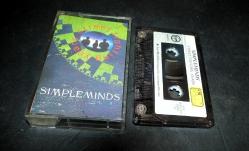 SIMPLE MINDS * STREET FIGHTING YEARS * KASET