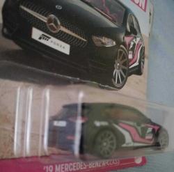 '19 Mercedes-Benz A-Class 1/64 Ölçek 7 cm Lisanslı Hot Wheels Diecast Araç