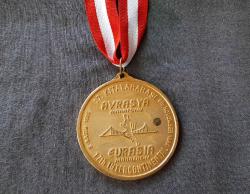 17.KITALARARASI AVRASYA MARATONU MADALYASI BÜYÜK BOY B8626