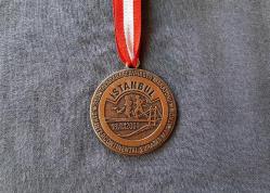 31.İSTANBUL KITALARARASI AVRASYA MARATONU MADALYASI B8647