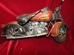 KOLEKSİYON OBJESİ  EL İŞÇİLİĞİ ''1940 BMW R75'' MOTORSİKLET(1:30 ölçekte).ÇOK KALİTELİ VE SAĞLAM METAL ÜRÜN 786
