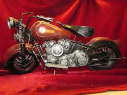 KOLEKSİYON OBJESİ  EL İŞÇİLİĞİ ''1940 BMW R75'' MOTORSİKLET(1:30 ölçekte).ÇOK KALİTELİ VE SAĞLAM METAL ÜRÜN 786