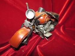 KOLEKSİYON OBJESİ  EL İŞÇİLİĞİ ''1940 BMW R75'' MOTORSİKLET(1:30 ölçekte).ÇOK KALİTELİ VE SAĞLAM METAL ÜRÜN 786
