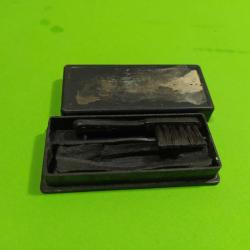 K15----LEDA TİCARET İSTANBUL ÜRETİMİ ESKİ KİRPİK BOYA KUTUSU