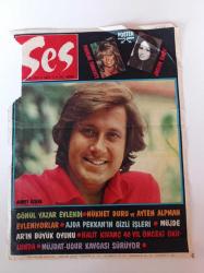 OCAK 1978 SES DERGİSİ KAPAĞI - (SADECE KAPAK) Ahmet Özhan - Nükhet Duru Ve Ayten Alpman Evleniyorlar - Halit Kıvanç - Müjdat Gezen Uğur Dündar Kavgası Sürüyor