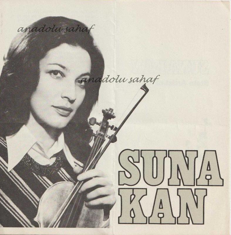 Suna Kan State Artist of Turkey, Dünya Basınından Yorumlar, 1968 - Efemera - kitantik | #0022303000929