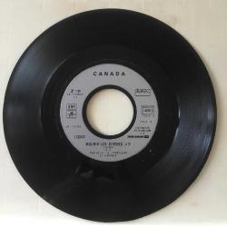 Canada - Mourir Les Sirènes / Tourne La Chance / 45'lik