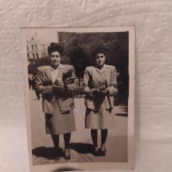 KRT99--1947 GENÇ HANIMLAR HATIRA FOTOĞRAFI