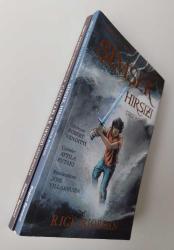 Percy Jackson ve Olimposlular/ Canavarlar Denizi + Şimşek Hırsızı ( Çizgi Roman )