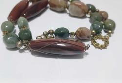 Vintage El Yapımı  Değişik renklerde Akik taşlı Kolye