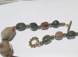 Vintage El Yapımı  Değişik renklerde Akik taşlı Kolye