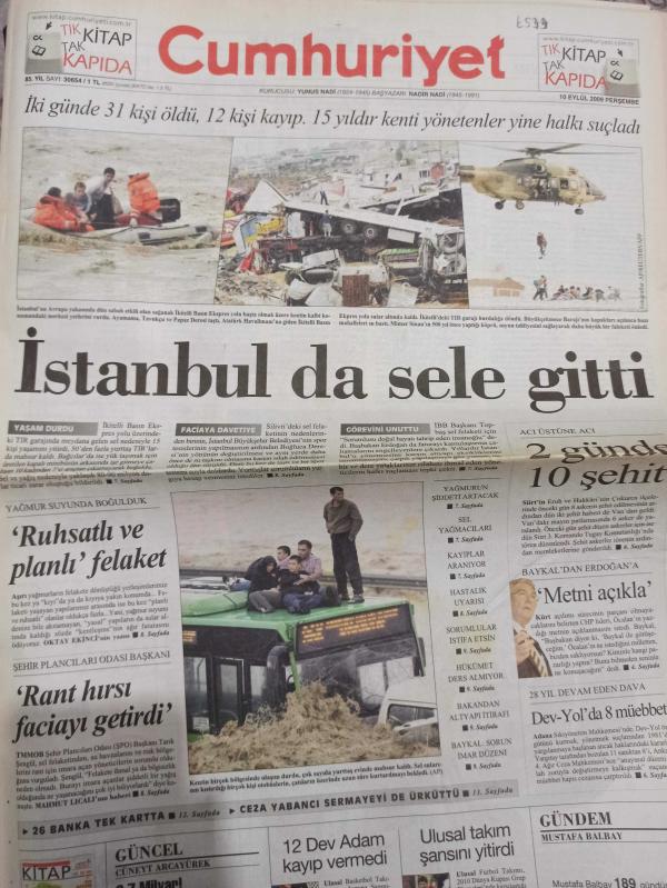 Cumhuriyet Gazetesi 10 Eylül 2009 Cüneyt Arcayürek Emre Kongar  