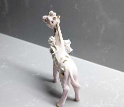 Antika 1940 lar  Pembe Çiçekli Zürafa Biblo