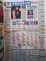 Hürriyet 2 Gazetesi - 28 Nisan 1994 - Gündüz Tezmen - Fatma Girik - Kemal Sunal - Hülya Avşar - Hülya Koçyiğit - Mine Çayıroğlu - Cengiz Semercioğlu -