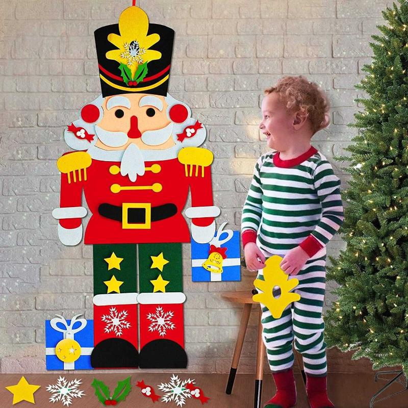 Wall Hanging Xmas Gifts DIY Snowman Felt Christmas Decorations With 31pcs  Ornaments