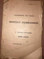 Geographie Urbaine. Les Fonctions Non Economiques.