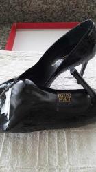 PIERRE CARDIN AYAKKABI 39 NUMARA..ÖZEL ÜRETİLMİŞ