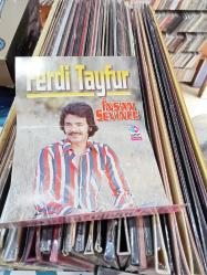 FERDİ TAYFUR - İNSAN SEVİNCE  -- KASET --