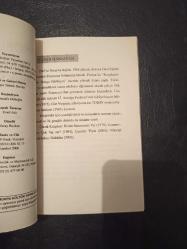 Nöbetçi Ayakkabıcı Dükkanı - Mustafa Balel - Morpa Kültür Yayınları - 2006 Yılı -  Türkçe Kitap