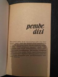 Pembe Dizi - Ay Buluta Girince - Suzanne Simmons - Sayı:7 - Türkçe Kitap - Ceylan Yayınları -