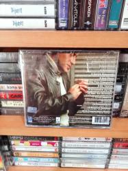 Hakan Altun - Yaralı Bir Aşkın Öyküsü - Cd