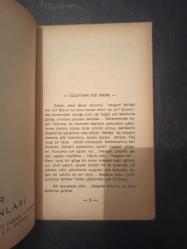 İki Süngü Arasında - Aka Gündüz - Toker Yayınları - 1974 Yılı - Türkçe Kitap