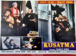 Kuşatma Filmi Lobi Kartı No:5 Lobby Cards Yılmaz Duru Umut Ulaş Bulut Aras Deniz Erkanat Fatoş Sezer Necati Er Alev Altın Hüseyin Peyda 34x24 cm