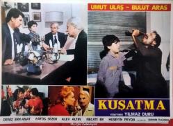 Kuşatma Filmi Lobi Kartı No:8 Lobby Cards Yılmaz Duru Umut Ulaş Bulut Aras Deniz Erkanat Fatoş Sezer Necati Er Alev Altın Hüseyin Peyda 34x24 cm