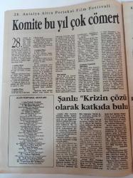 Sinema Gazetesi - 24 Ağustos 30 Ağustos - Türk Sinemasına 1 Milyarlık Ödül Desteği - Sıra Bush''ta - Brocka Filipinler'deki Sancılı Süreci Anlatıyor- Bir Aşk Dört Nikah - Altın Portakal - Oğuzhan Tezcan