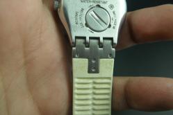 SWATCH AG 2006   MARKA KOL SAATİ DETAYLAR ACIKLAMADA (DEMİR RAF 32 kutu