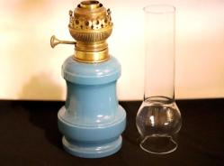 Opalin gaz lambası. 19 y.y. Y 46cm.