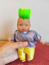 ZAPF PUNK ROCK VİNİL (ET) OYUNCAK BEBEK BİBLO 16 CM