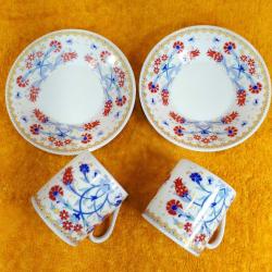 VINTAGE KARANFİL VE LALE KLASİK TÜRK DESENLİ BİR ÇİFT PORSELEN KAHVE FİNCANI