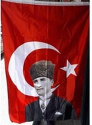 Bayrak Türk Bayrağı Atatürk'lü 100 Cmx150 Cm + 4 Mt İp Parlak  Kumaş