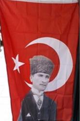 Bayrak Türk Bayrağı Atatürk'lü 100 Cmx150 Cm + 4 Mt İp Parlak  Kumaş