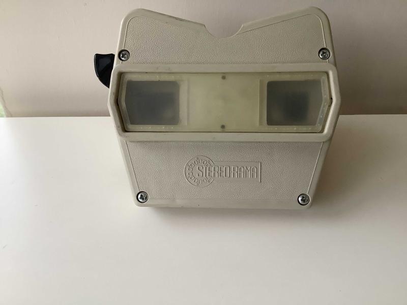 2 adet View-Master filmi, çap 9 cm Teklif Ver Al