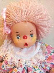 1980'LERDEN ABC DAMGALI VİNTAGE OYUNCAK BEBEK PEMBE SAÇLI 28 CM