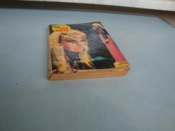 CEP FOTO ROMAN - CEYLAN YAYINLARI / NO 1 - 250 Krş / 1968 / ÖZEL SAYI / 210 Sayfa ( Gizli Ajan Jenifer - Merhaba Ölüm ) - İLK SAYI