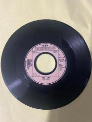 Bee Gees - He’s A Lıar 45Lik Yabancı Plak (10/2)