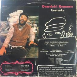 Devlet Tiyatrosu Sanatçıları Ve Cüneyt Gökçer ‎- Damdaki Kemancı (Anatevka) / LP / 1970 Turkey