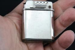 GRAVURLİ KOLLU ÇAKMAK    ÇAKMAK