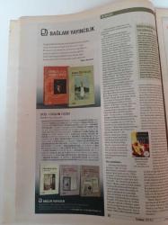 Radikal Kitap Gazetesi - 11 Kasım 2011 - Sayı 556 - Fuarın Onur Yazarı Ferit Edgü Fotoğrafı - Mine Söğüt'ün Deli Kadın Hikayeleri - Ahmet Büke - Stephen King - Meğer Emzirmek De Bir Sanatmış- İlaç Niyetine Yemek Kitabı - Barış Bıçakçı