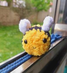 Amigurumi Arı anahtarlık
