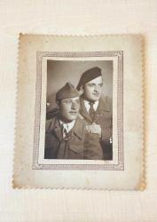 VİNTAGE ASKER FOTOĞRAFI SİYAH BEYAZ ASKER RESMİ