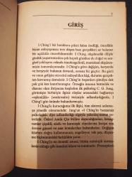 Dünyanın En Eski Fal Sisteminin Tarihi Ve Kullanım Biçimi - Tom Riseman -  Türkçe Kitap - Odharma Yayınları -