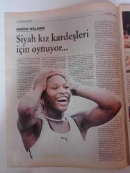 Cumhuriyet Dergi Gazetesi - 28 Eylül 2003 - Sayı 914 - Deniz Akkaya Fotoğrafı - Özcan adlı Fotoğrafı - Tenisçi Serena Williams - Hem Saldırgan Hem Koruyucu Mutluluk Halleri - Arus Yumul - Leyla Navaro- Cem Mumcu