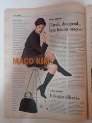 Cumhuriyet Dergi Gazetesi - 28 Eylül 2003 - Sayı 914 - Deniz Akkaya Fotoğrafı - Özcan adlı Fotoğrafı - Tenisçi Serena Williams - Hem Saldırgan Hem Koruyucu Mutluluk Halleri - Arus Yumul - Leyla Navaro- Cem Mumcu