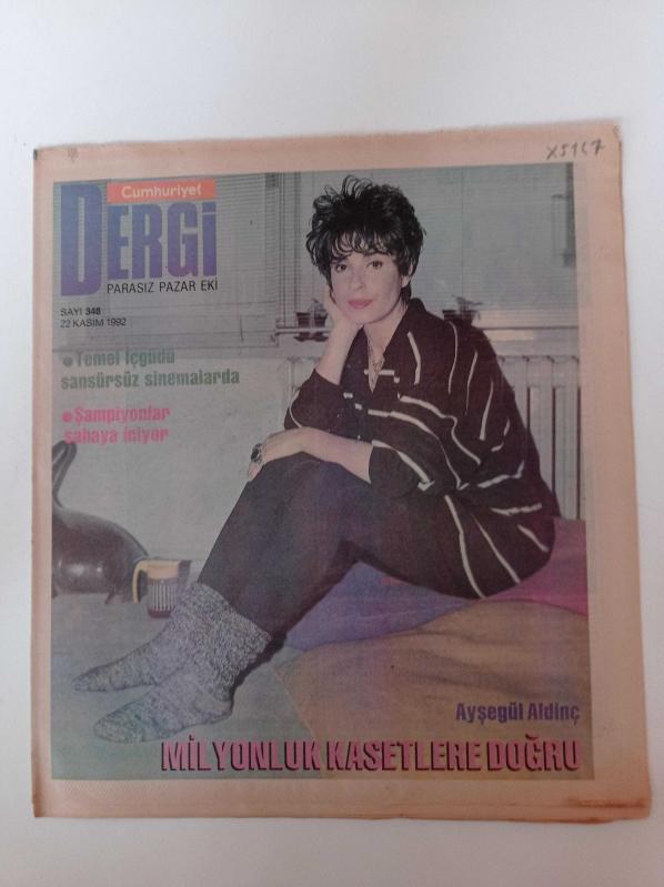 Cumhuriyet Dergi Gazetesi 22 Kasım 1992 Sayı 348 Ayşegül  