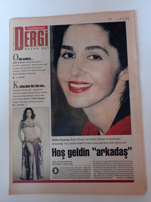 Cumhuriyet Dergi Gazetesi 12 Mayıs 2002 Sayı 842 Melike  